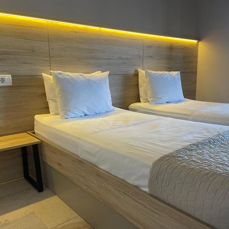 Rooms And Apartments Lisjak Копер Екстериор снимка