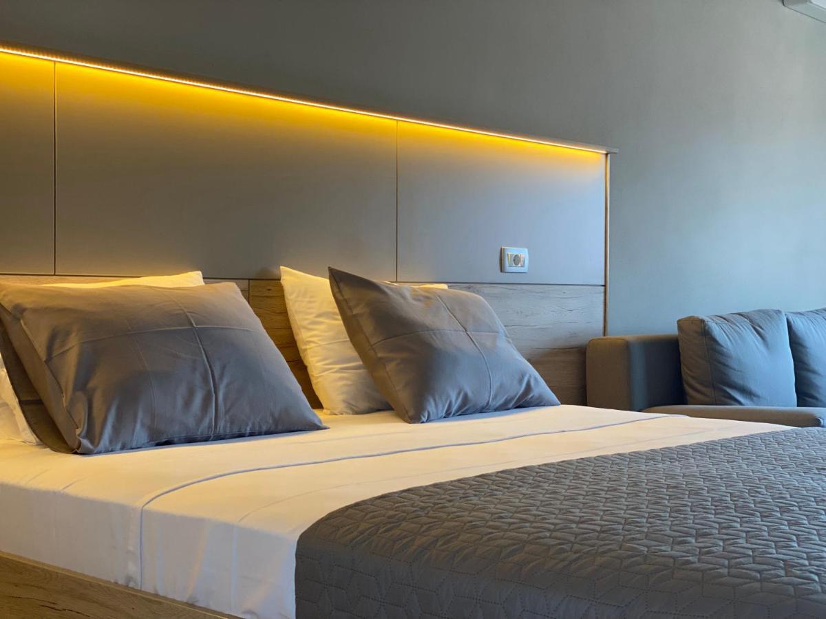 Rooms And Apartments Lisjak Копер Екстериор снимка
