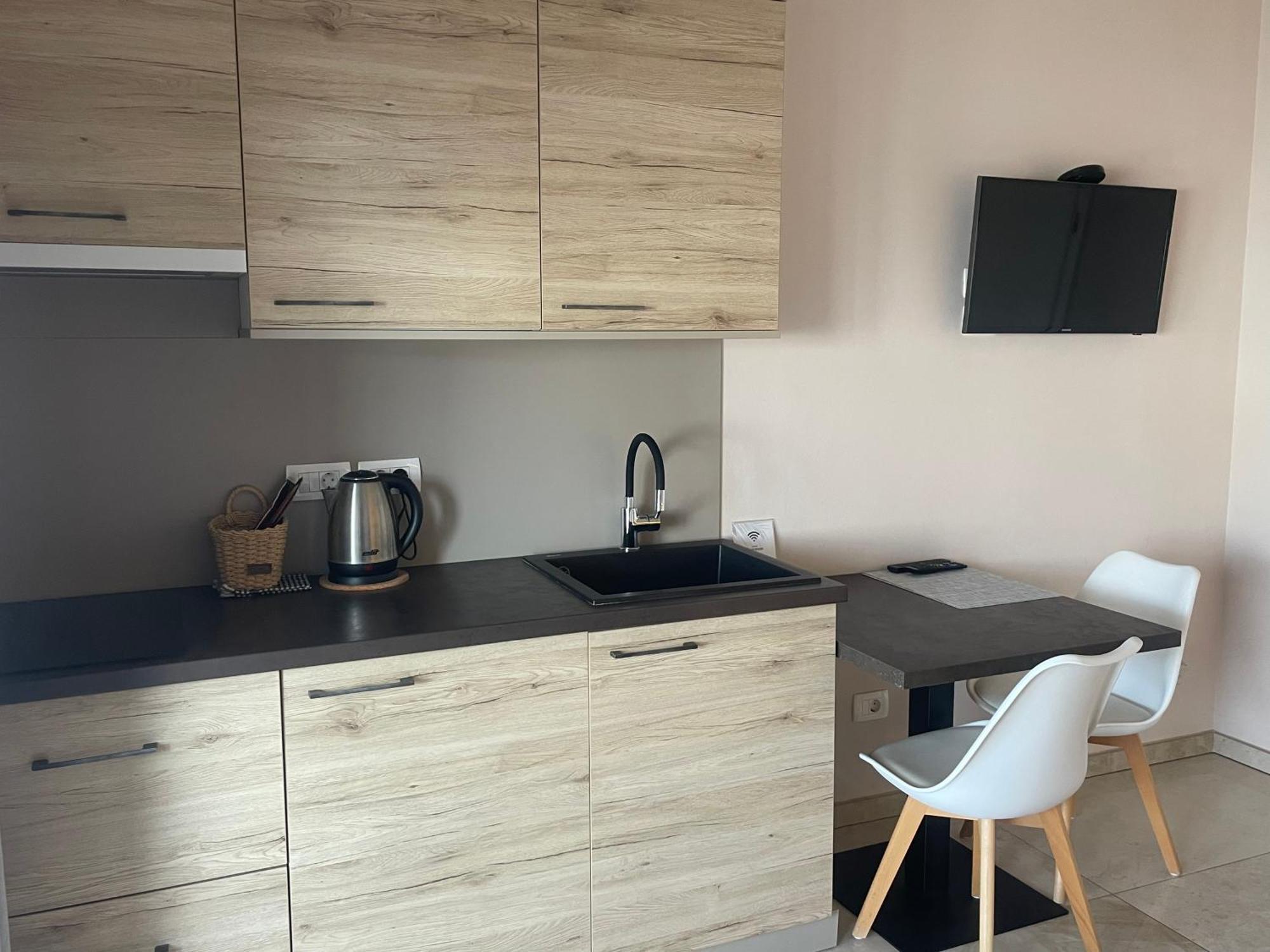 Rooms And Apartments Lisjak Копер Екстериор снимка