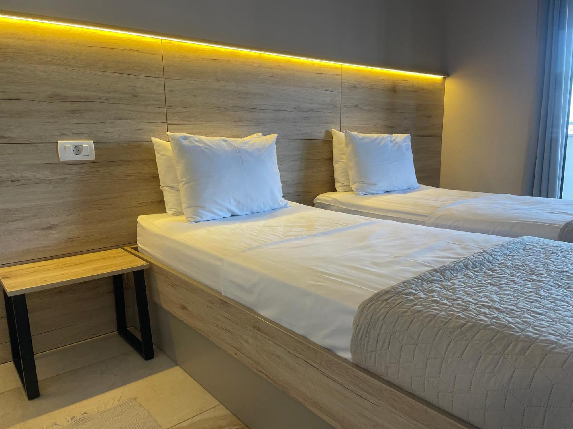 Rooms And Apartments Lisjak Копер Екстериор снимка